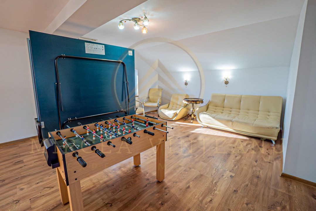 Lazu - Vila de vânzare compusă din P+1E+M. - Poză 46