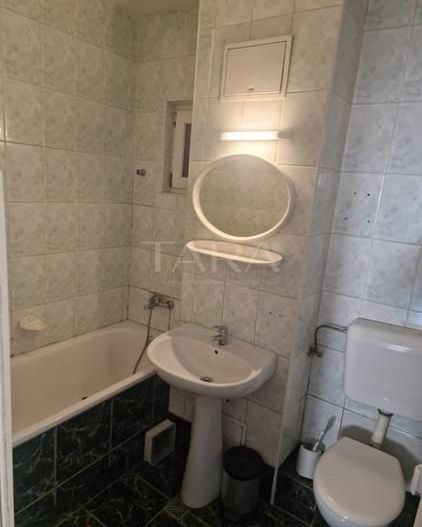 Apartament 2 camere parter inalt 60 mp ideal locuinta sau birou. - Poză 6