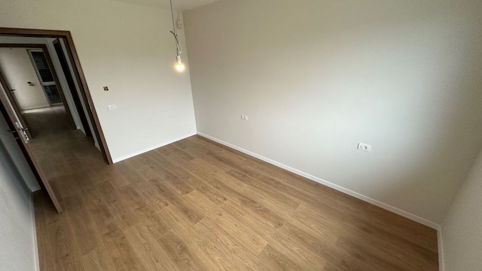 Duplex deosebit cu garaj și subsol - Poză 19