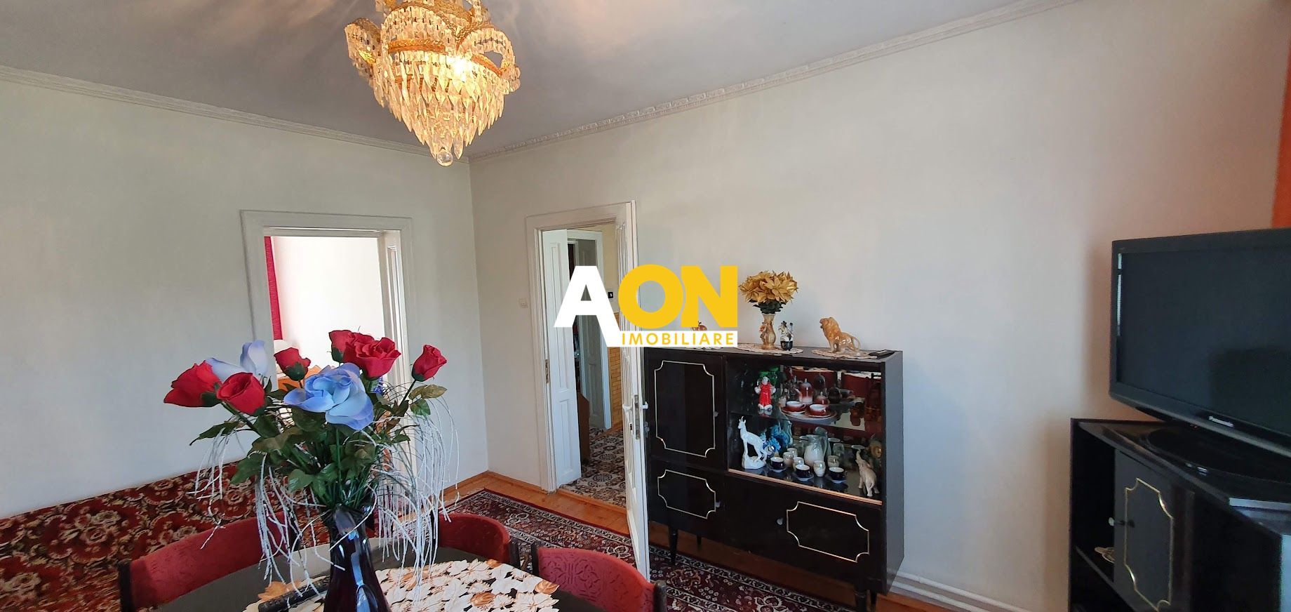 Casa cu 4 camere, garaj, teren 791 mp, zona Schit - Poză 12