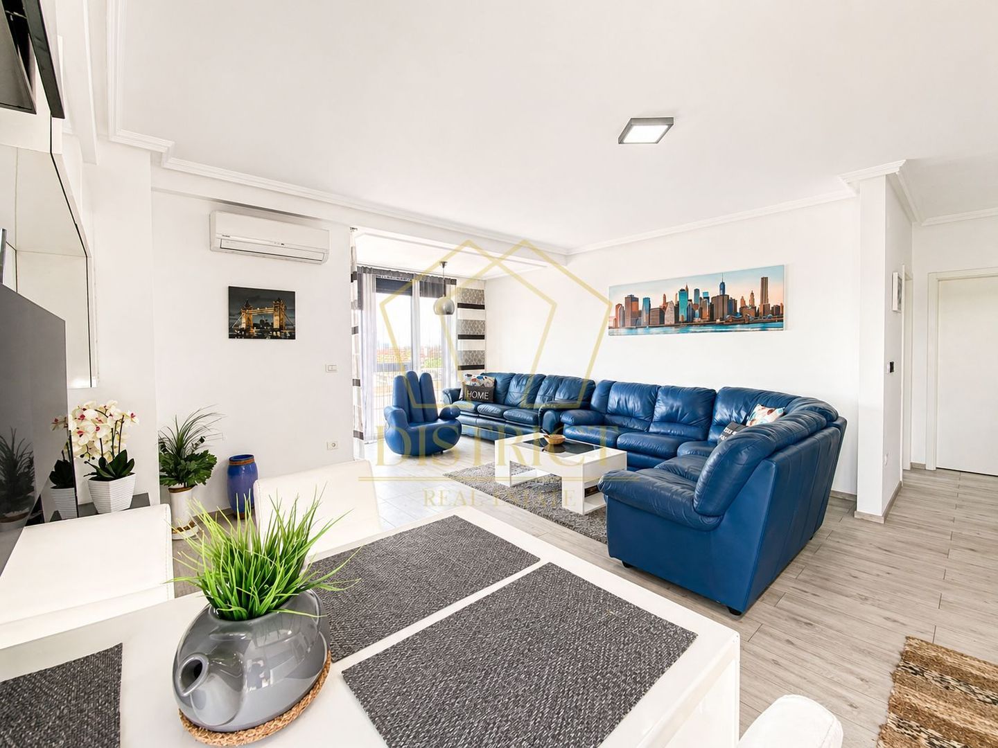 Apartament cu 2 camere | Soarelui - Poză 1