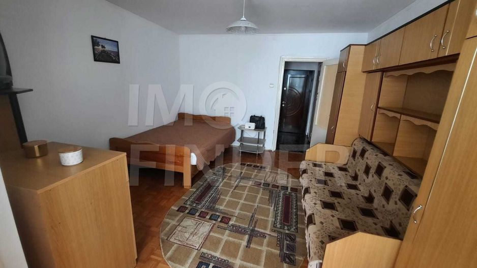 Garsoniera Detunata cu Parcare - Poză 2