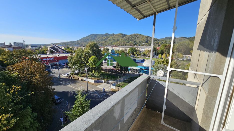 Exclusivitate! Ap.2 camere, 2 balcoane – Coșbuc, zona Electrica - Poză 8