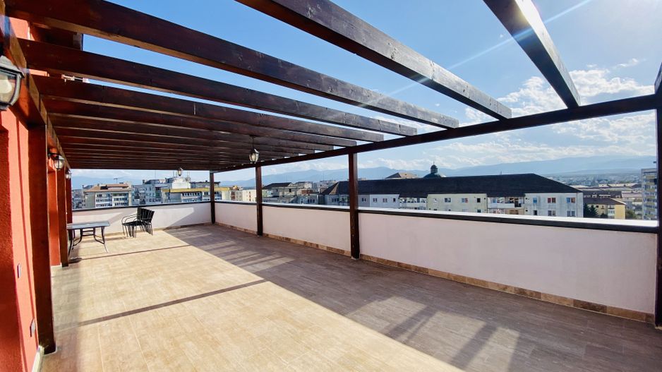 Penthouse confort lux,mobilat, utilat, garaj subteran, aer conditionat - Poză 11