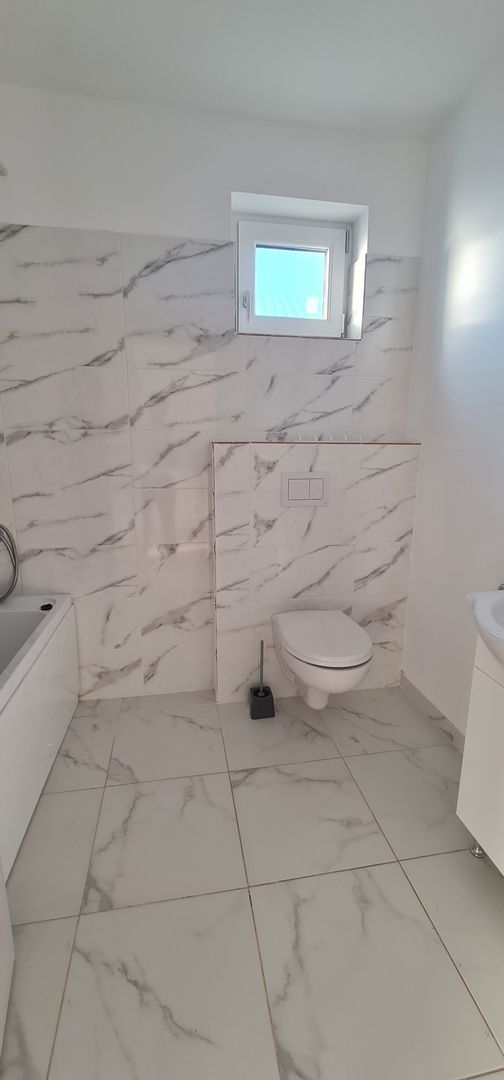 De inchiriat casa 4 camere bucatarie mobilata utilata Izvor - Poză 12