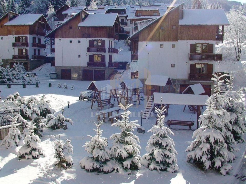 Perioade apartamente Vila de aur Poiana Brasov - Poză 1