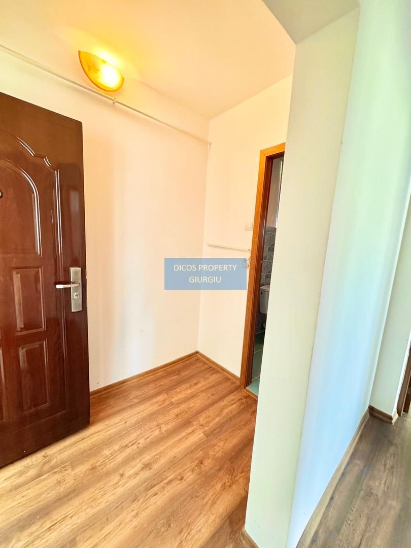 Apartament 2 camere, decomandat – Zona Centrală, bloc Lumina - Poză 10