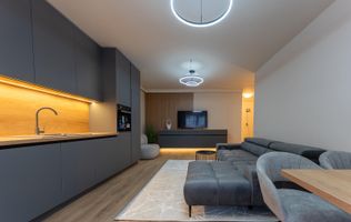 Apartament ultramodern / etaj intermediar / Zona Eroilor , Floresti