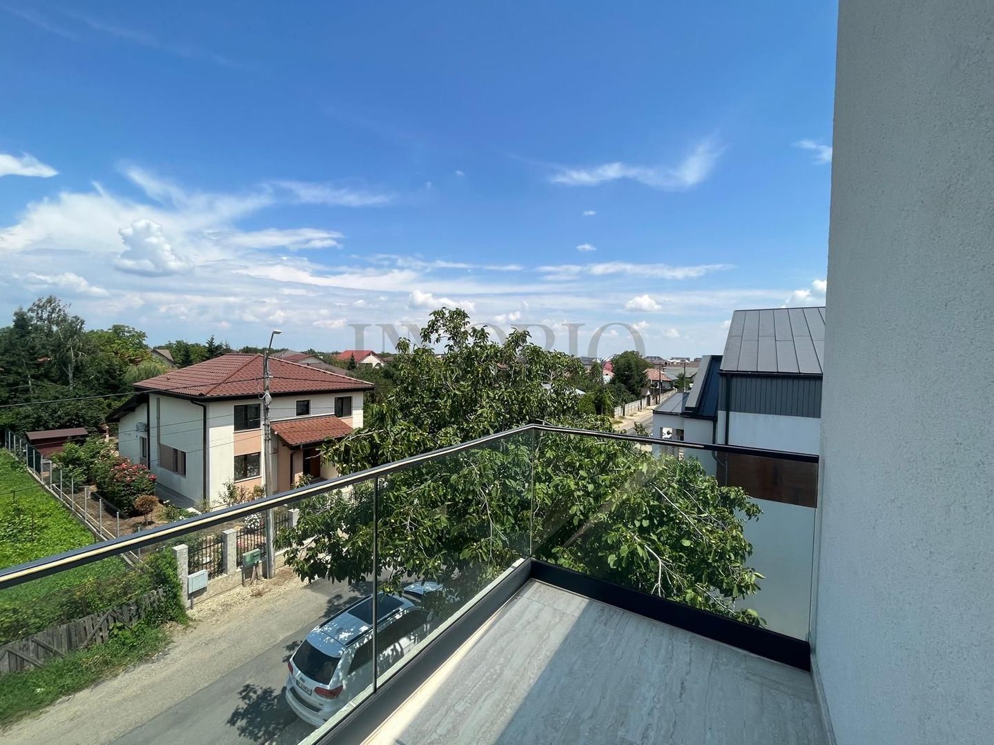 Vilă individuală modernă, P+1+M, cu curte generoasă  Tunari - Poză 3