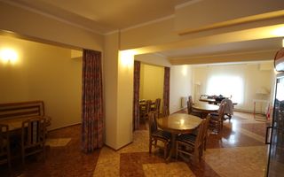 Vila  destinatie camin batrani - Poză 29