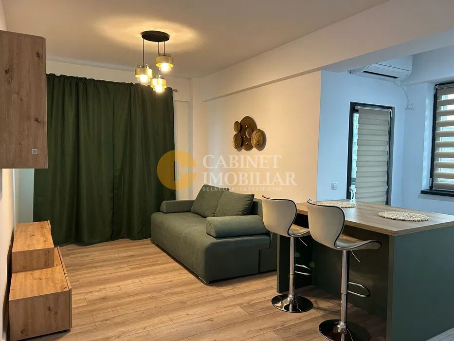 Chirie - 2 camere - Centru - Poză 1