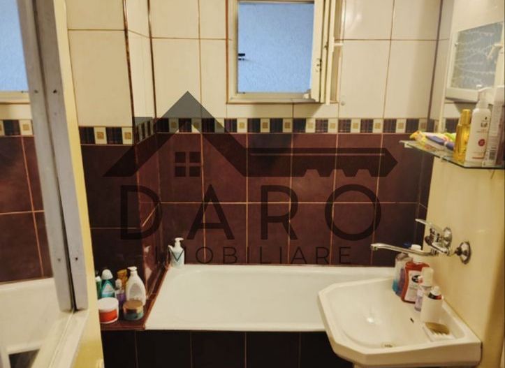 Dau In Chirie Apartament Cu Doua Camere - Poză 6