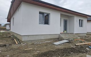 Casă 4 cam,2 băi,terasă acoperită,500mp.teren,gard,pavaj. - Poză 8