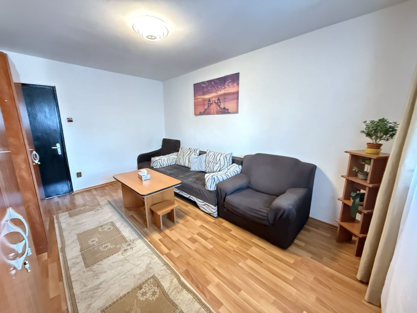 Apartament 2 Camere Teiul Doamnei Lacul Tei - Poză 1