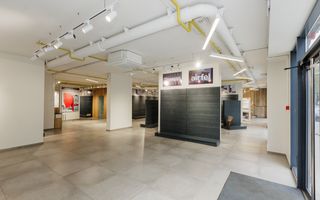 Vânzare, spațiu comercial, amplasat în Ungheni, pe str. Mihai Eminescu - Poză 37