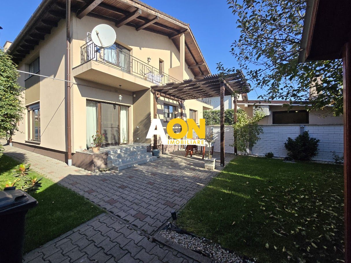 1/2 Duplex 4 Camere Zona Kaufland, 258mp Teren - Poză 1