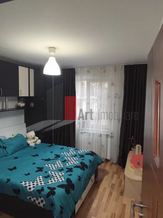 Vânzare apartament 3 camere decomandat Apărătorii Patriei - Spiru Haret - Poză 4
