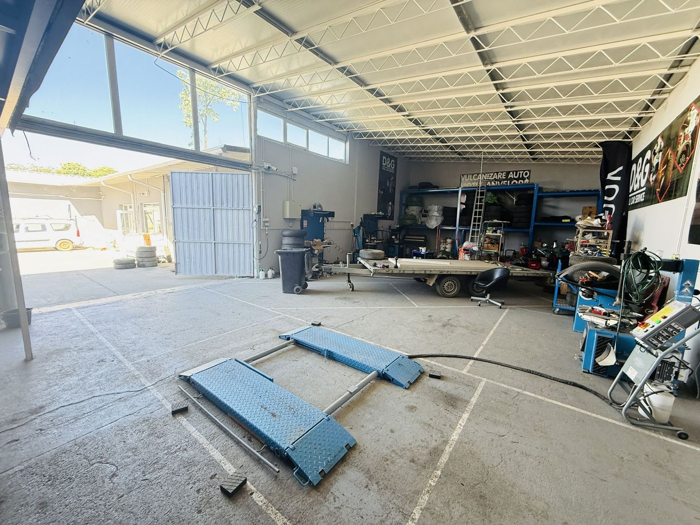 Hală industrială | 170 mp | Înălțime 5 m | Rafturi incluse | Sacoșu Turcesc - Poză 4