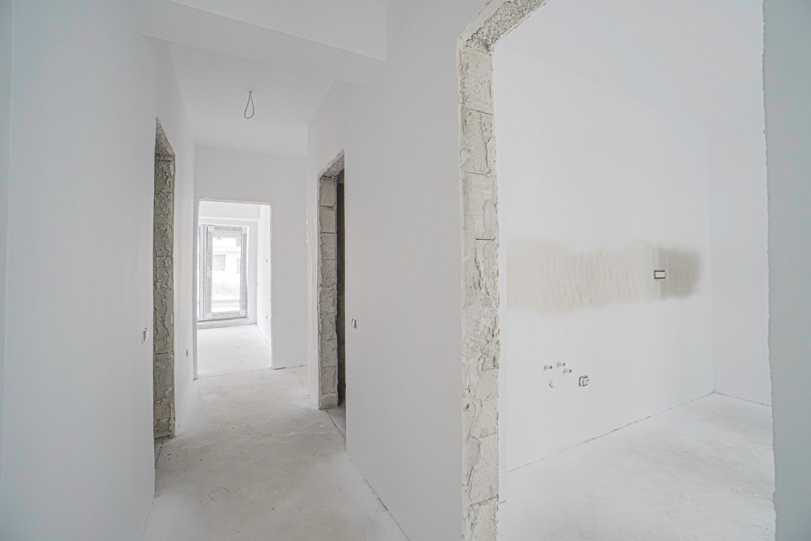 Tomis Nord - Vanzare apartament decomandat cu 3 camere, bloc nou. - Poză 17