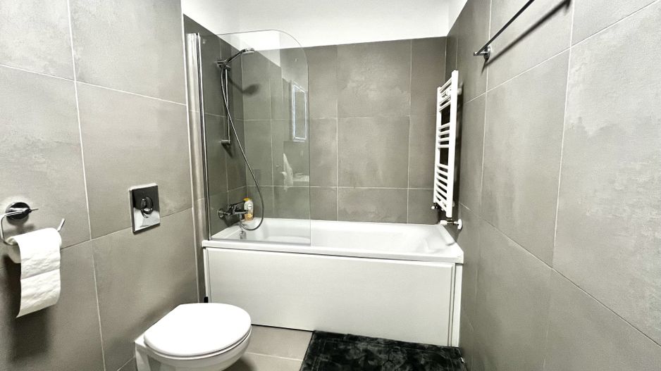 Apartament cu 3 camere, elegant, cu parcare si boxa, in zona Aradului - Poză 14