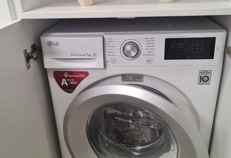 Garsonieră renovată, prima închiriere, 10 minute de metrou Crângași - Poză 9