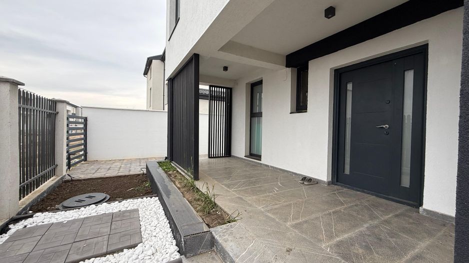 Vila individuala 4 camere Tunari I Teren 300 mp - Poză 10