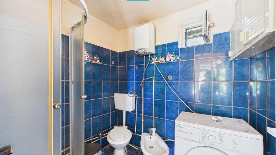 Casă și teren în Moravița, Timiș-poziție excelentă - Poză 9