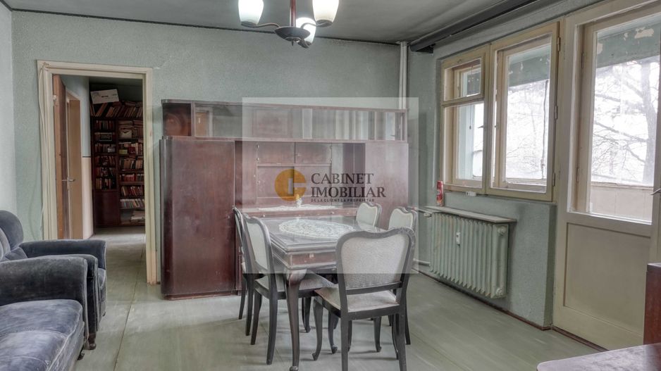 3 Camere - 70MP | Decomandat | 2 Balcoane | 1/9 | M Gorjului la 5 min - Poză 3
