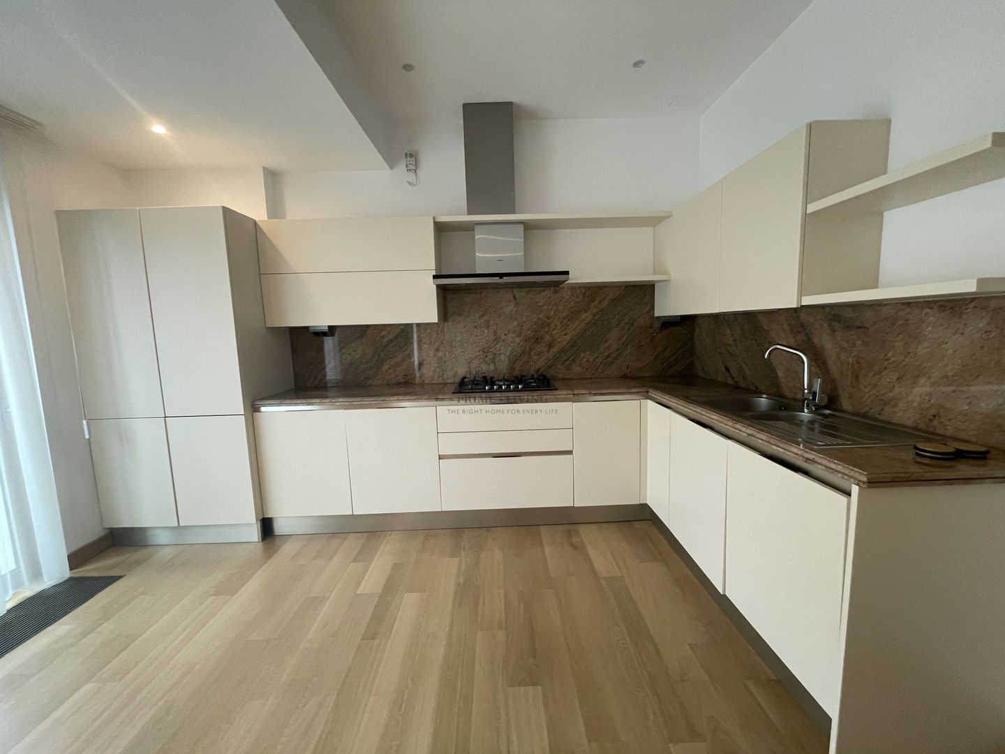 APARTAMENT LUX CU 3 CAMERE, SPATIOS, LA INCHIRIERE IN ZONA PRIMAVERII - Poză 2