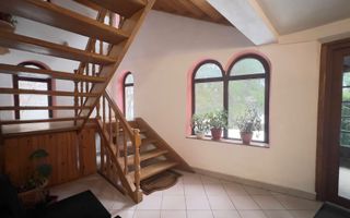 Hotel / Pensiune de vânzare în Central, Slanic-Moldova - Poză 7