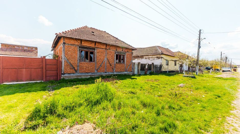 Casă la roșu în Comuna Bocsig, Arad - Poză 5