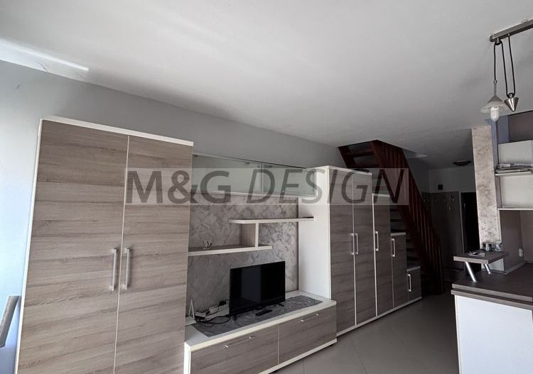 Apartament  2 camere Sagului cu scara interioara - Poză 6