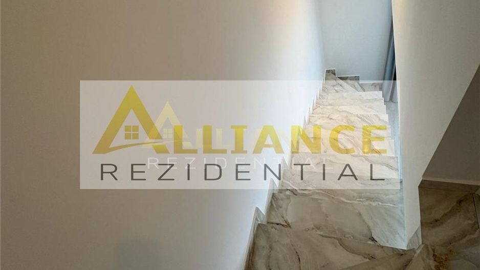 Ap 3 camere/ 3 bai tip Penthouse - Poză 3