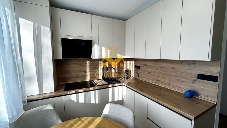 2 camere semidecomandate, Prima Inchiriere, Hotel Royal Gheorgheni - Poză 6