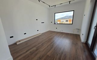 Casă Individuală de Vânzare, 4 Camere, 500mp Teren, Zona Alba Micești - Poză 15