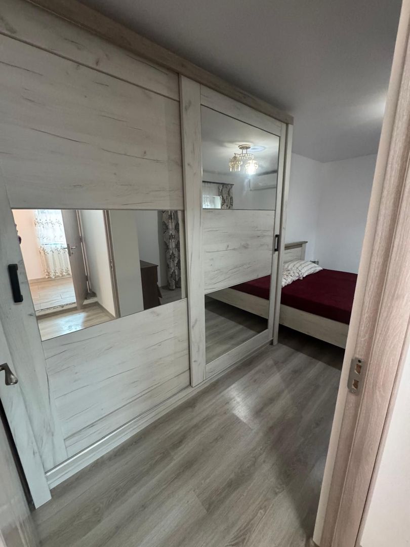 Casă de vânzare – Strada Crinului - Poză 11