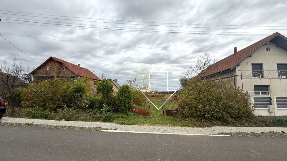 De vanzare Teren Intravilan Mediesu Aurit /Zona Buna/Strada Asfaltata - Poză 2