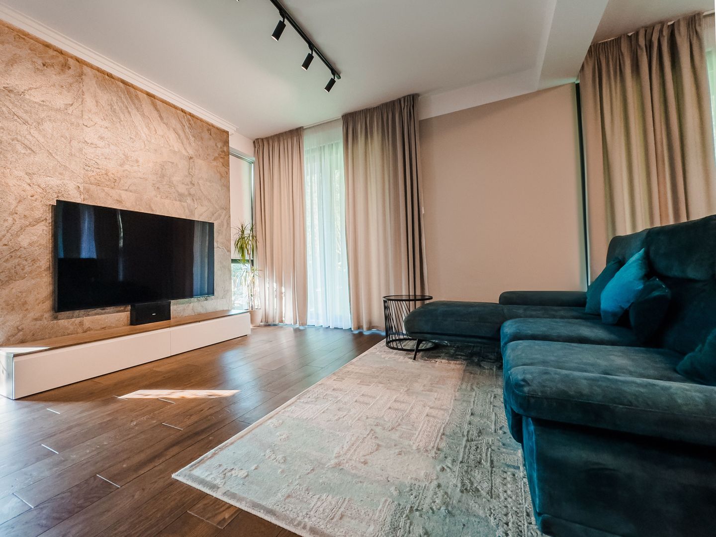 Vila SUPERBA Langa Padure || Spa & Design Modern - Poză 12