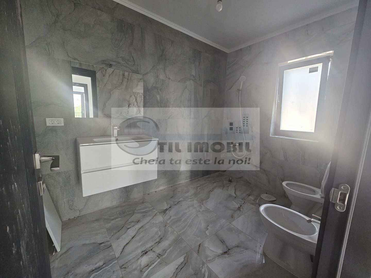 Duplex - Valea Adanca- str Prunilor - Poză 9