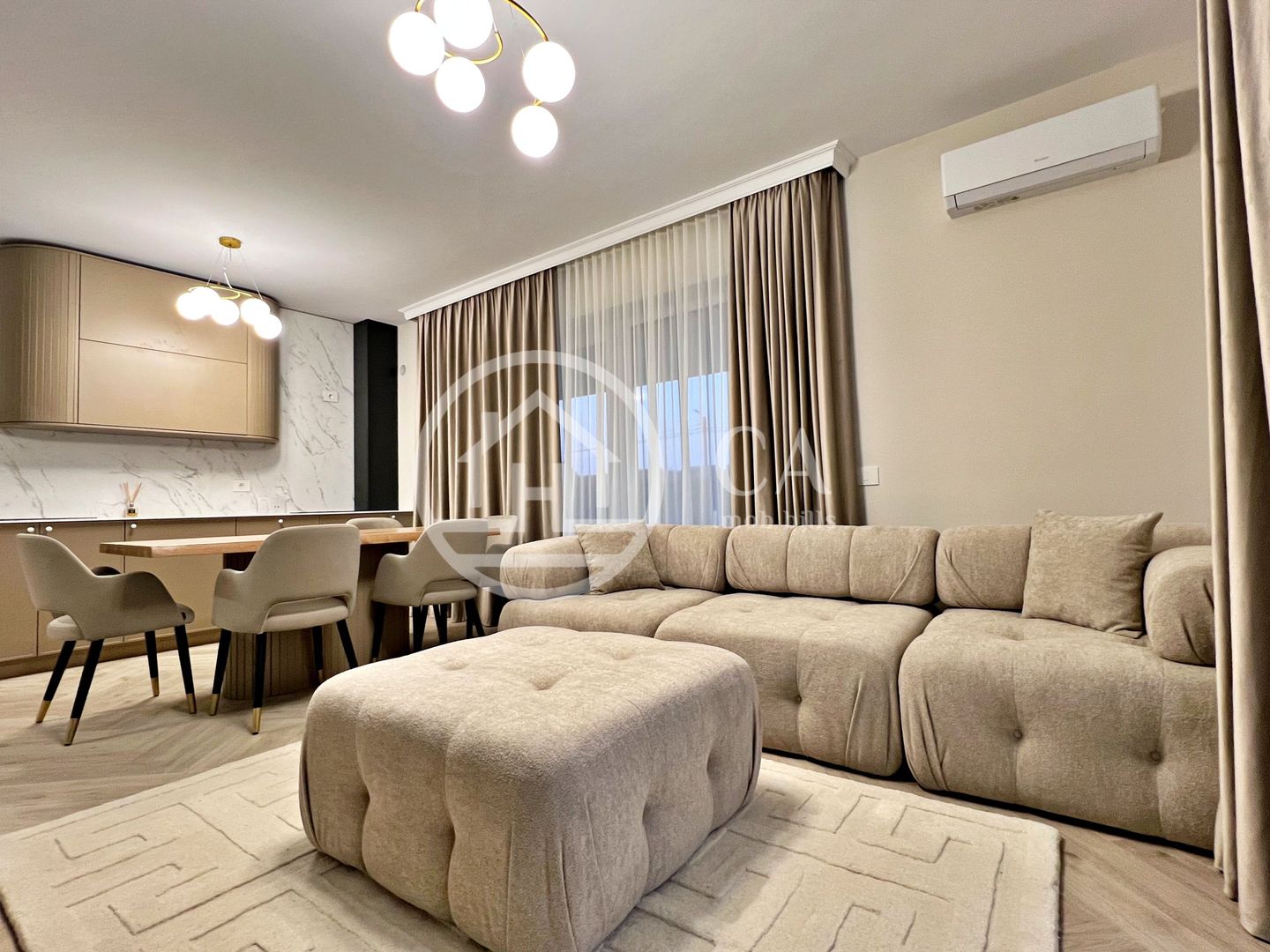 Apartament  cu 3 camere de vanzare in Prima Arena, Oradea - Poză 2