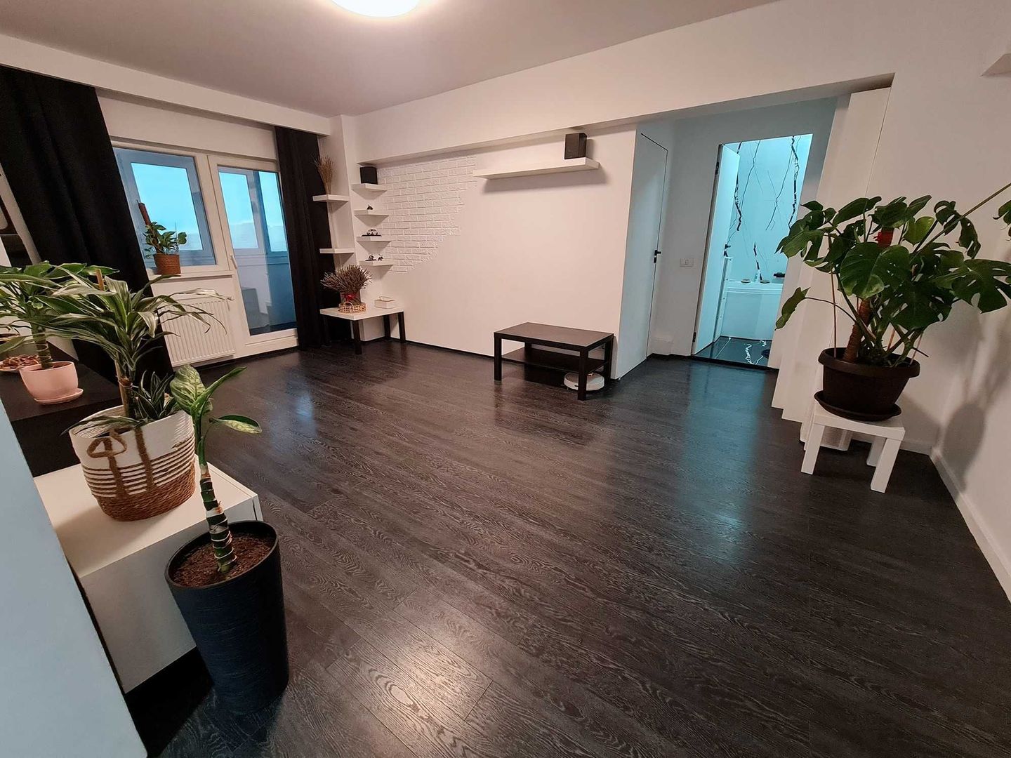 Proprietar Apartament 3 Camere Tineretului lux mobilat utilat parc - Poză 2