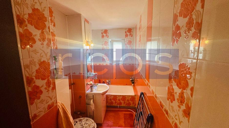 APARTAMENT DE VANZARE-SCHIMB | CU 3 CAMERE | 65MP - Poză 5
