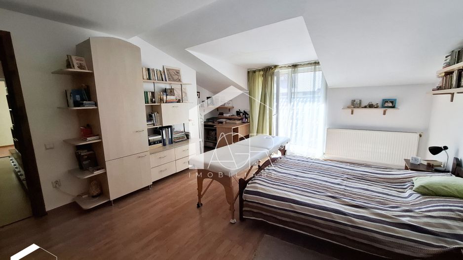 Casa tip duplex cu 6 camere, zona Republicii - Poză 20