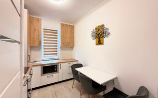 Comision 0! Mobilat si utilat complet. Bloc tip vila cu 6 apartamente si piscina - Poză 5