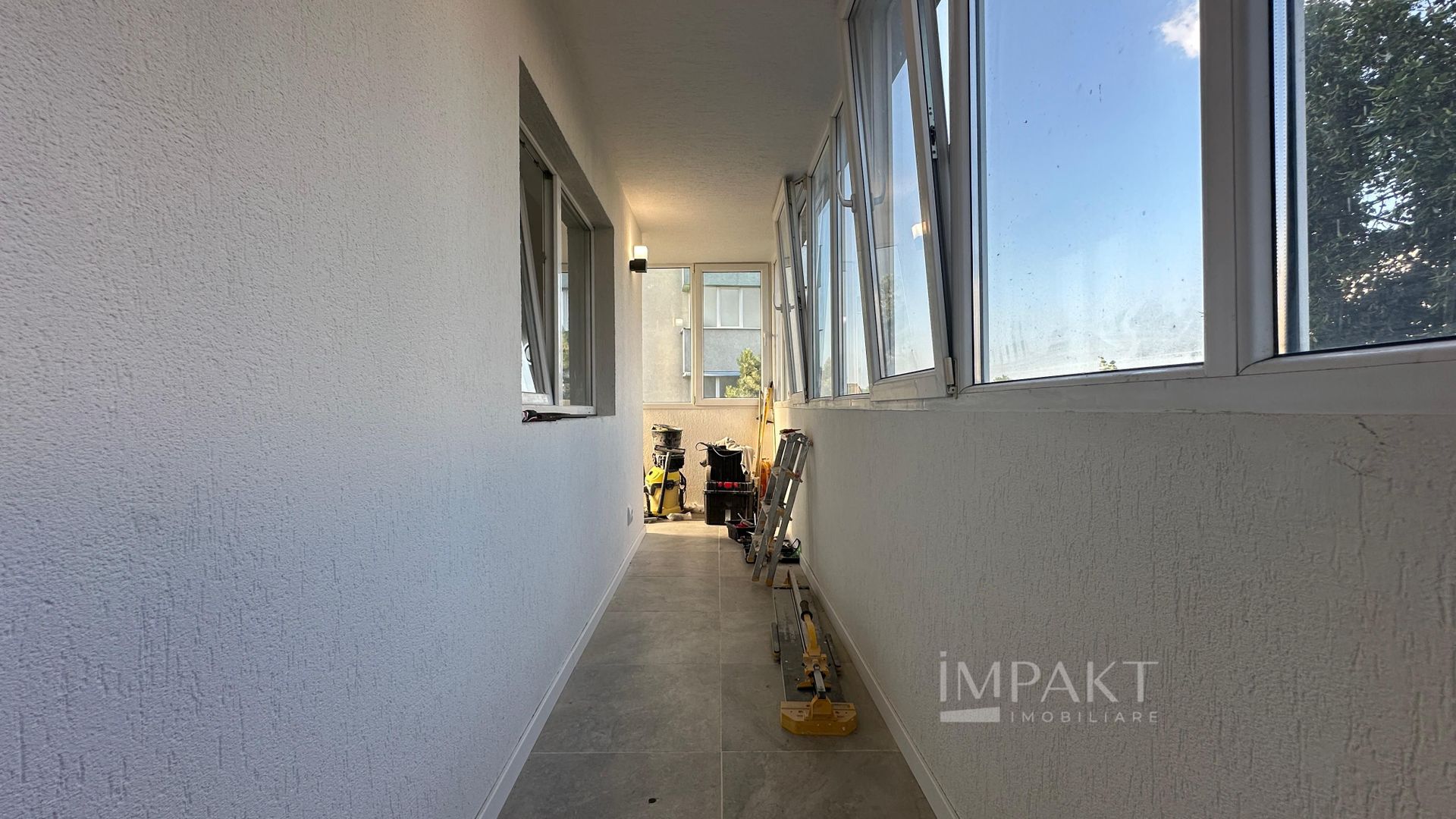 Oportunitate! 2 camere, decomandat, etaj intermediar - Primaverii! - Poză 11