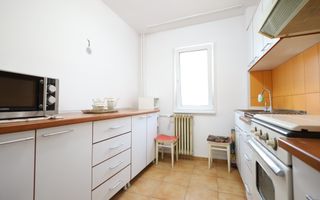 Apartament cu 3 camere de vanzare | Zona Nord, Ploiesti | Comision 0% - Poză 12