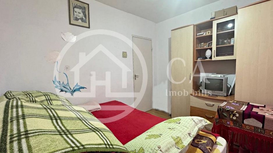 Apartament cu 2 camere de vânzare în zona Parcului 22 Decembrie Oradea - Poză 2