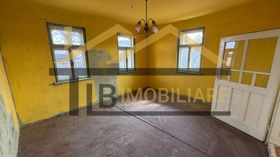 Casa individuala, 1192 mp teren, Zona Voiniceni - Poză 5