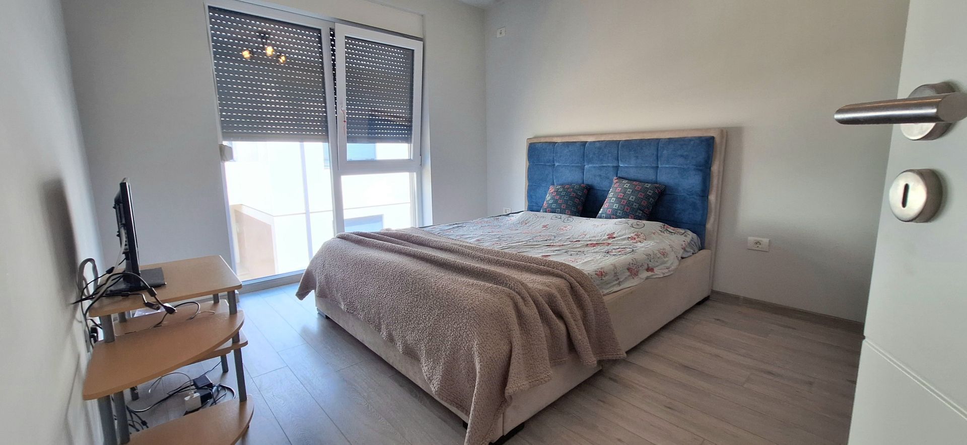 Apartament cu 2 camere si  2 locuri de parcare - Poză 16