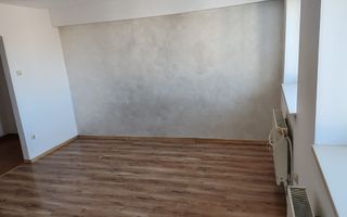 De vanzare apartament cu 3 camere, zona Aleea Nucului - Poză 9